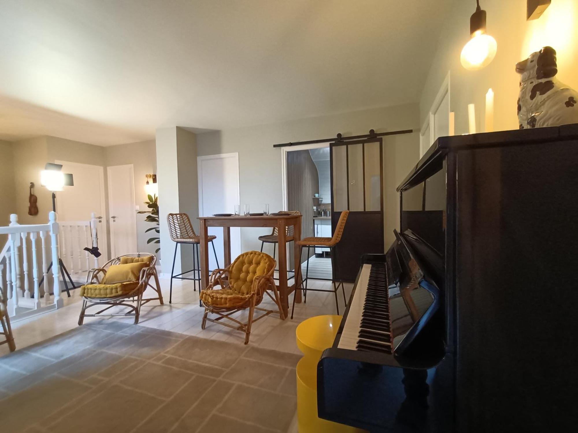 Appartement Confort Laval Laval  Extérieur photo